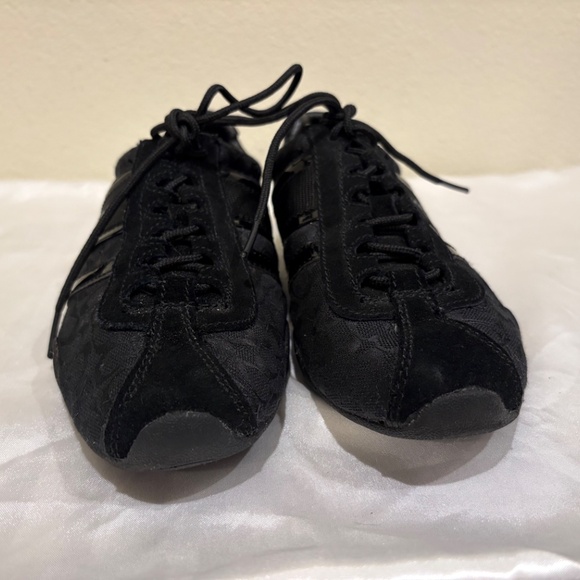 Coach Remonna Monogram Signature " C” logo Material Black Suede Patent trimming - Picture 4 of 10